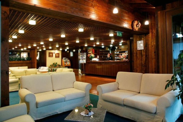 200339_5.jpg