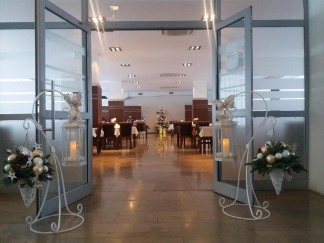 8dd2112bdecde44_9.jpg